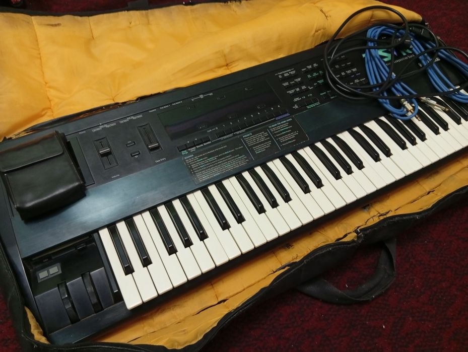 Ensoniq TS10 Professional Sintezator Sotiladi