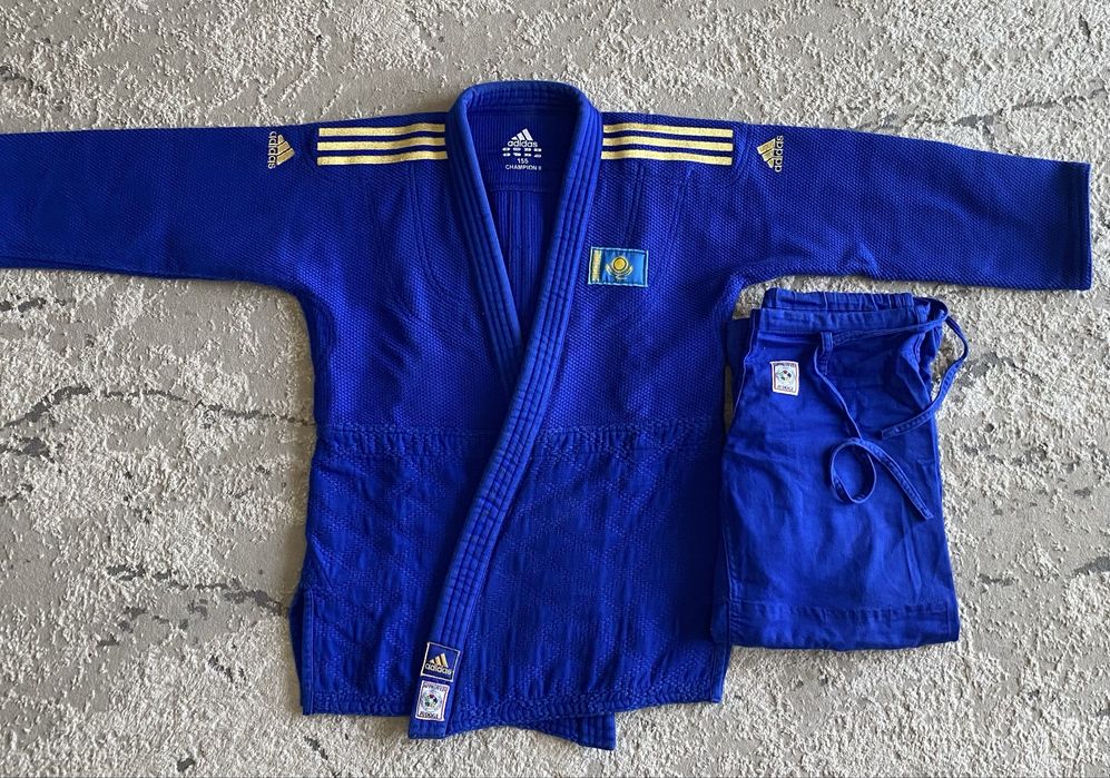 Кимано Adidas,155 размер