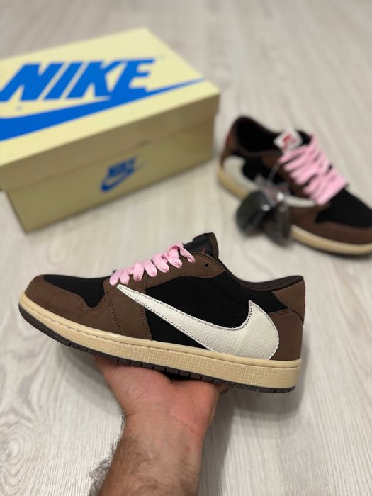 Adidasi Air Jordan 1 x Travis Scott Low sneakers BlackPhantom/Fragment