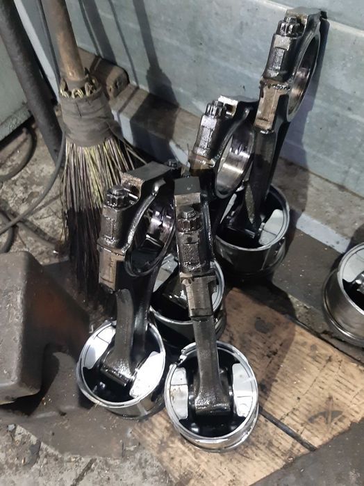 Поршневая евро1 с шатунами