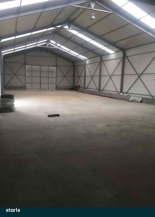 Închiriez Hala industrială/ spațiu,  depozit