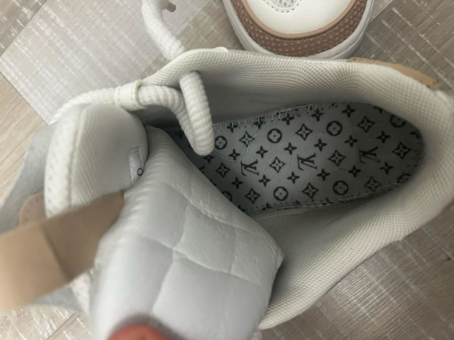 LV skate 44 номер
