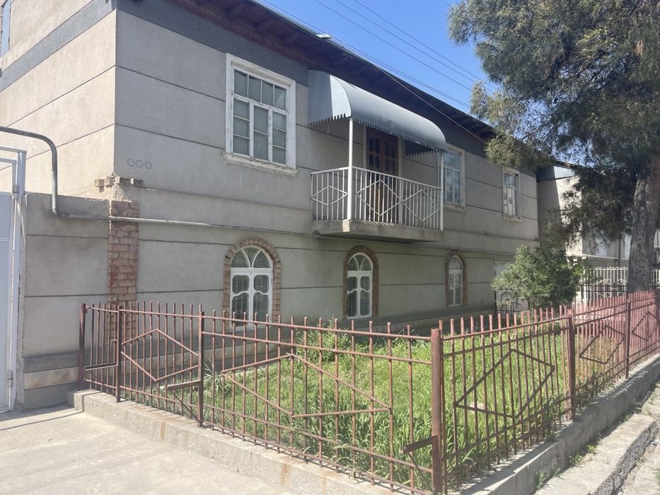 12 сотикли, 2 этажли ховли сотилади