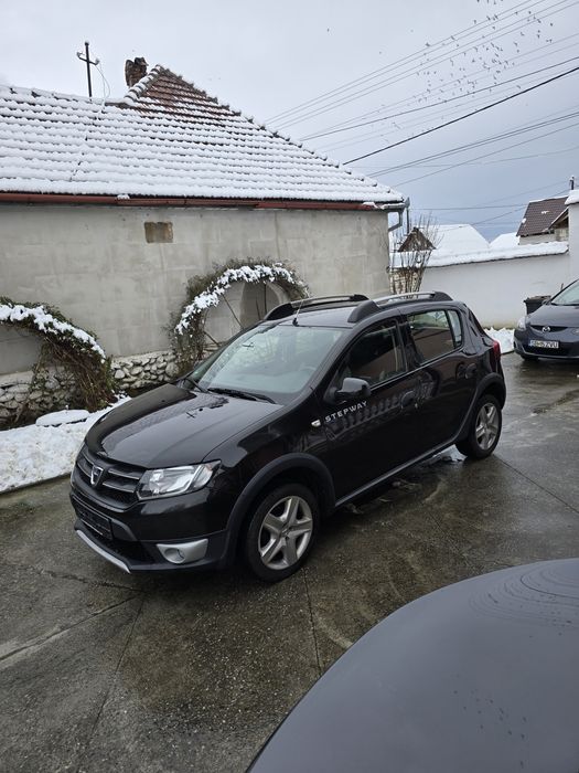 Se vinde dacia sandero stepway. 2