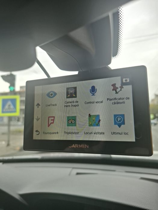 GPS Garmin cu CAMERA auto