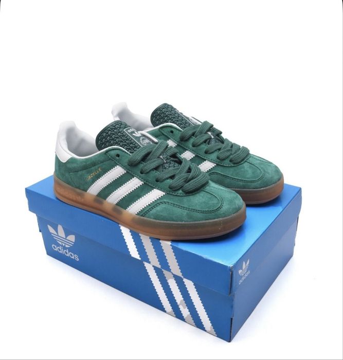 Кроссовки Adidas
