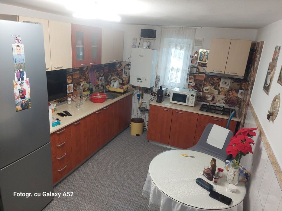 Casa 4 camerr+1000mp teren-toate utilitatile