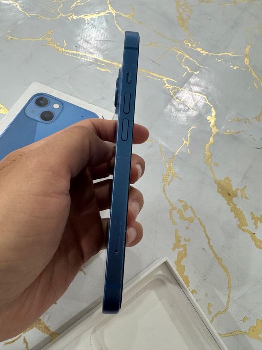 Продам iphone 13 128гб