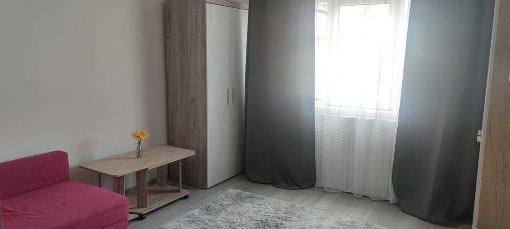 Vand garsoniera zona tic tac