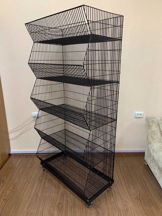 Изготавливаем и реализуем торговые стойки, стенды и стеллажи.