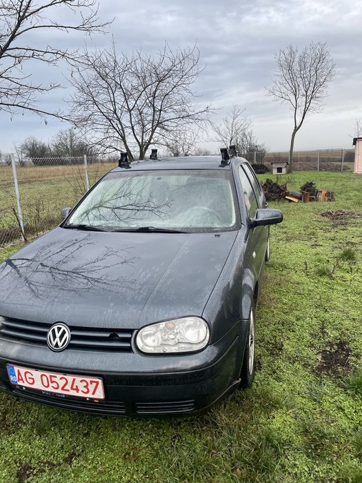 Vând sau schimb golf 4 fără acte 1.6 16v si gaz