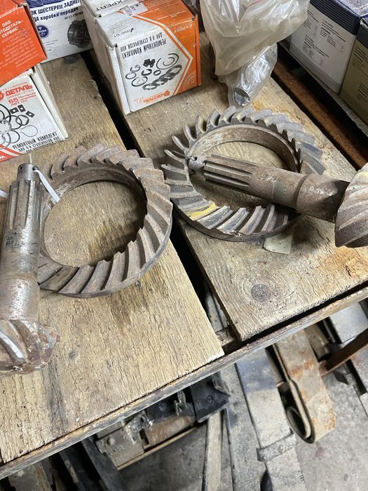 Запчасти на военые мосты УАЗ