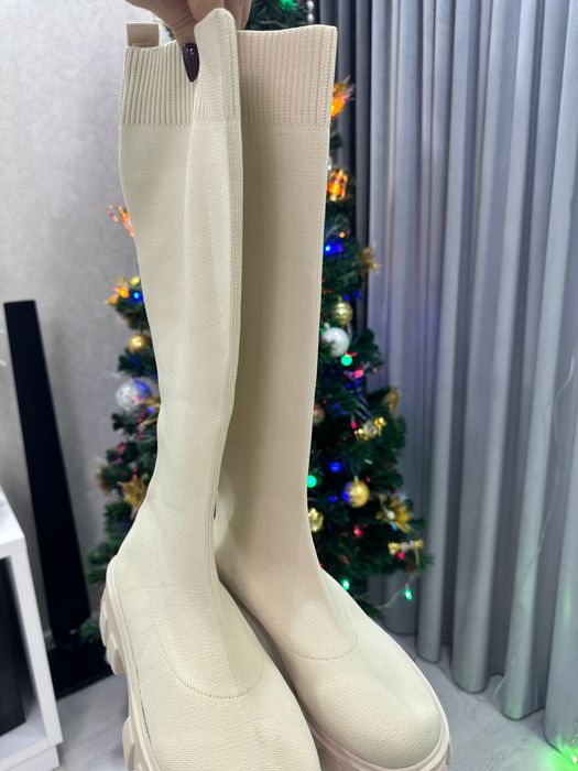 Продам ботинки, размер 41 новые