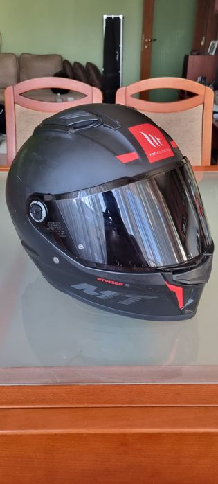 Каска MT Helmets Stinger 2
