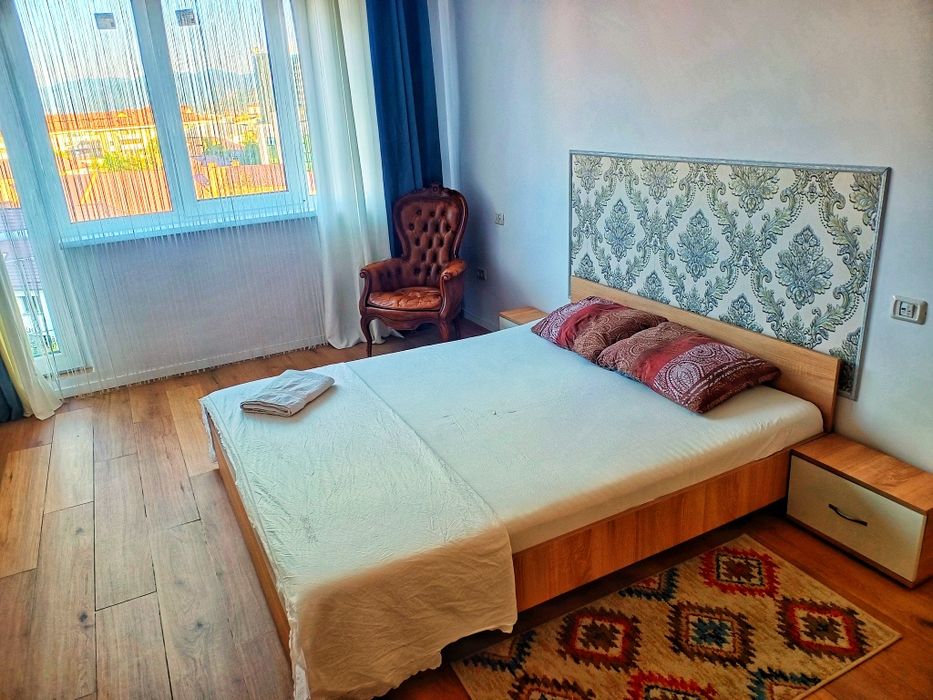 Închiriez garsonieră regim hotelier Piatra Neamț