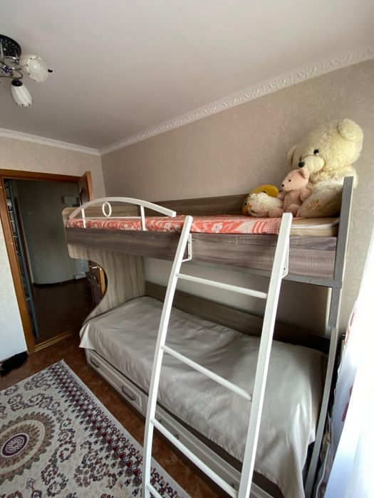 Двухъярусная кровать