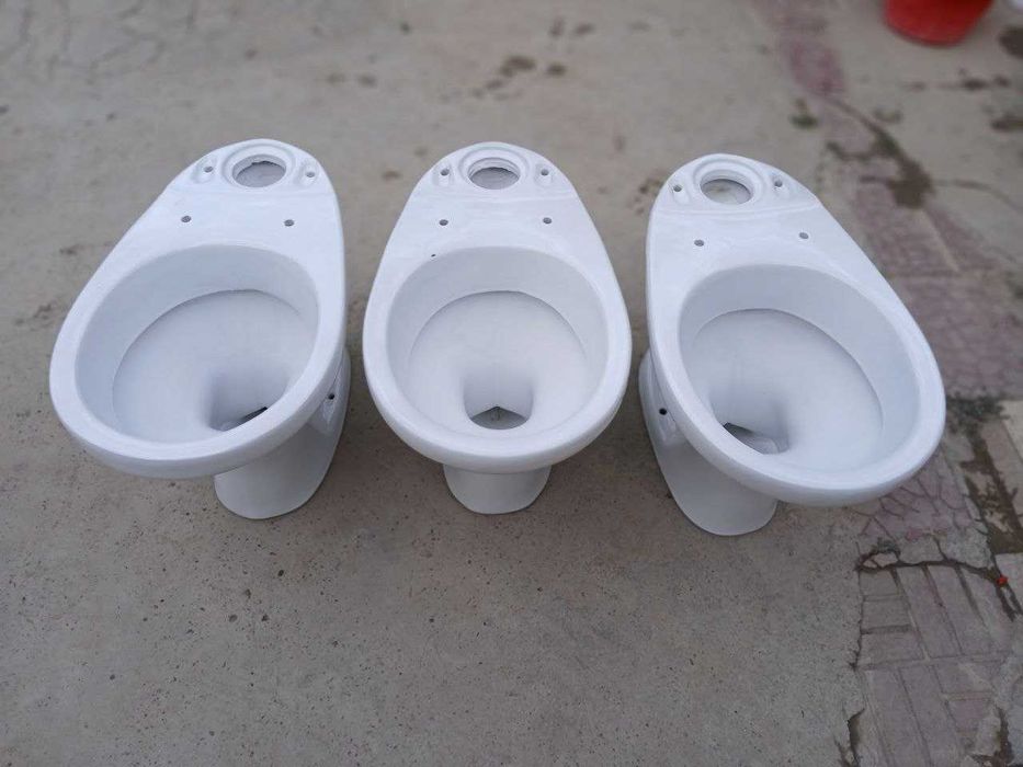 Б/у унитаз без бачок (Усталар учун вактинчалик ишлатишга)