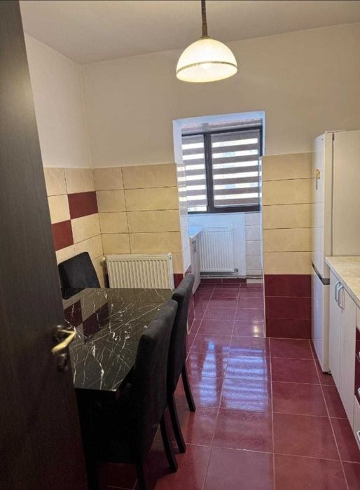 Inchiriez Apartament 2 camere