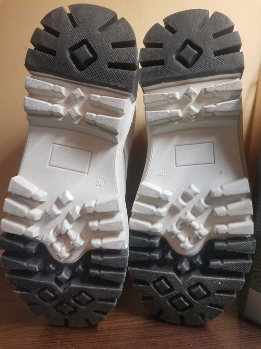 Дамски боти Тенденз