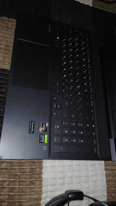 Продаётся игровой ноутбук HP Victus 16-e0044ur