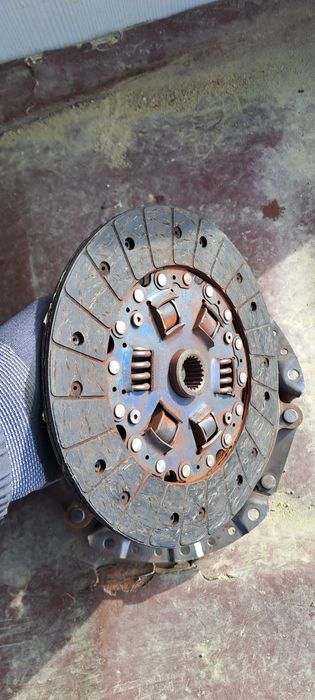 Комплект съединител LUK - MITSUBISHI  Galant/Mитсубиши Галант