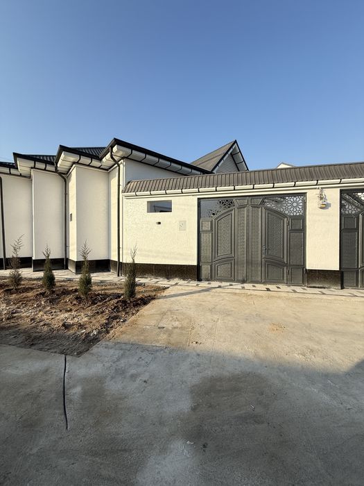 2,3 соток 5 хона +холл кириб яшашга тайёр ховли сотилади! Индекс бозор