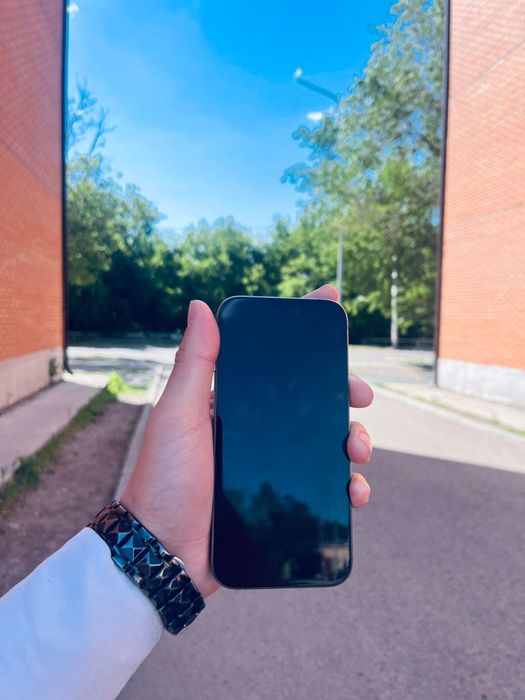 Iphone 15 pro.