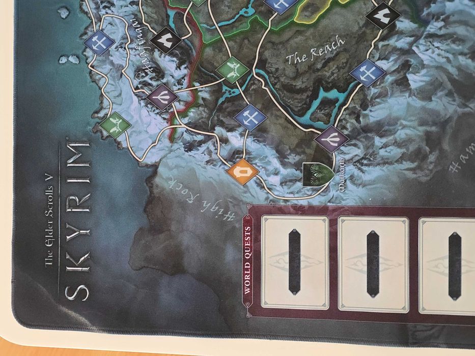 The Elder Scrolls V: Skyrim – The Adventure Game + extensie 5–8 jucători + playmat - Boardgame
