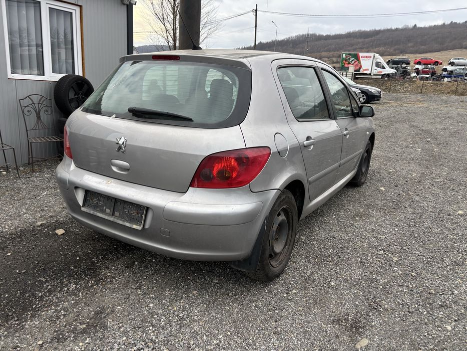 Haion peugeot 307  dezmembrari peugeot 307, 2002 motor 2.0hdi