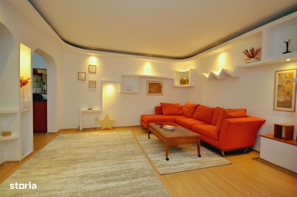 Panduri apartament 2 camere decomandat, etaj 1, renovat recent