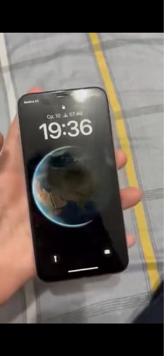 Iphone X память 256 фейс есть