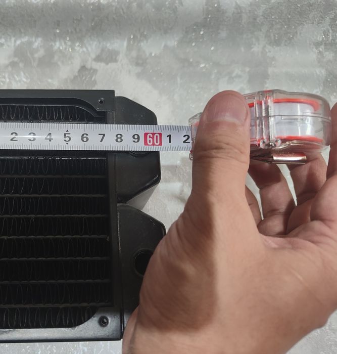 Alphacool Nexxxos monsta 560mm + 4xTt-1425 (радиатор и кулеры)