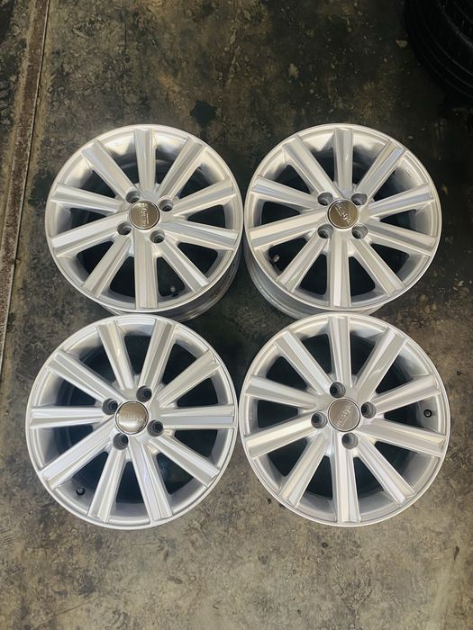 Продам диски Акцент Рио