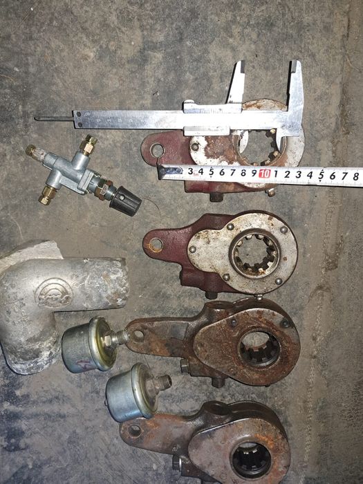 Реле поворота  24В