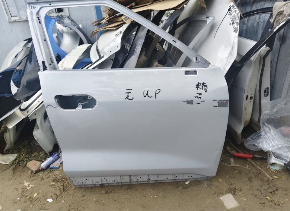 Byd yuan up передняя дверь