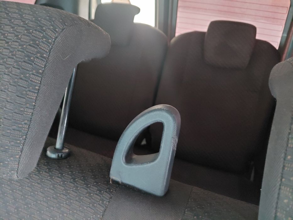 Ларгус 2014  16 клапанов Рено. 7 мест