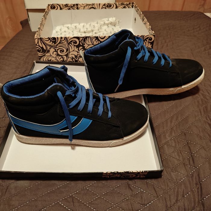 Мъжки обувки / Кецове