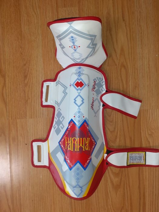 Tibiere kickbox armura Honor et Patria limited edition