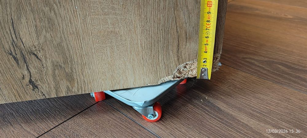 Vand urgent dulap Jysk-VEDDE