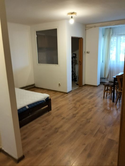 Închiriez garsonieră, Dragoș Vodă 6B, Baia Mare
