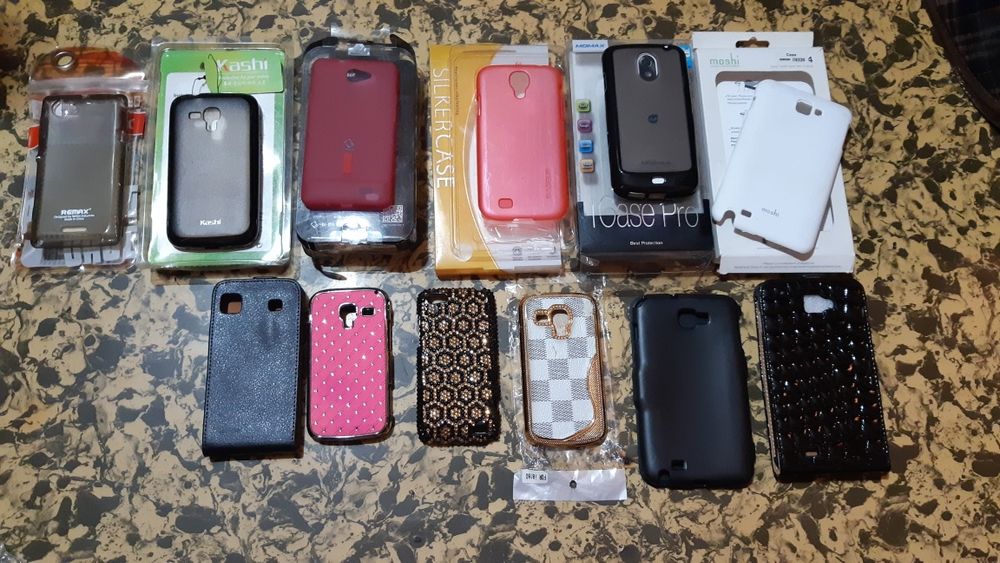 Продам зарядки разные и чехлы.