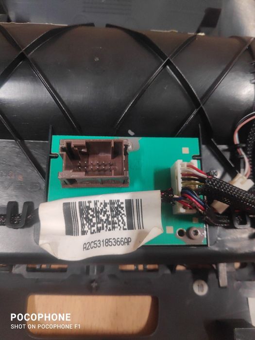 Оригинална навигация Peugeot 3008 / Пежо 3008 гр. Варна Център • OLX.bg