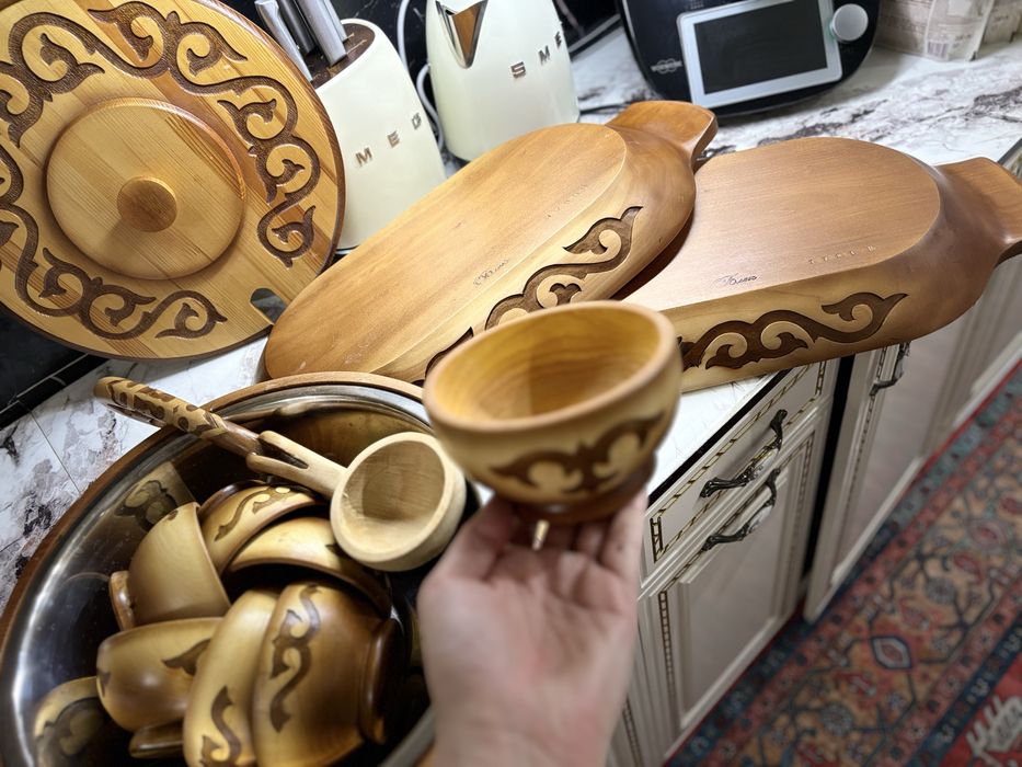 Астау для горячих блюд новая можно по отдельности натуральная береза