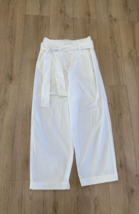 Брюки белые лето  и топ Zara