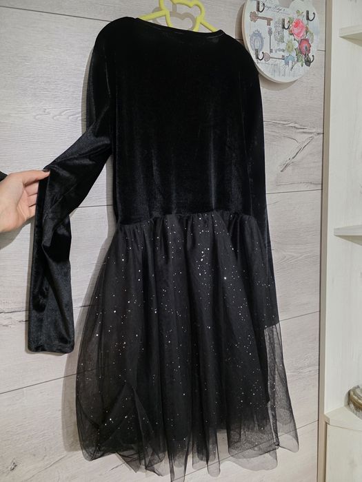 2 бр. официални рокли 10-11 г