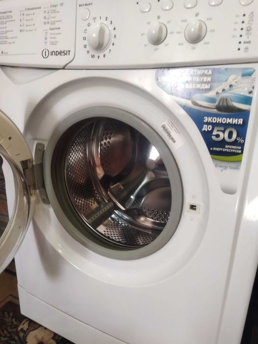 Стиральная машина автомат Indesit
