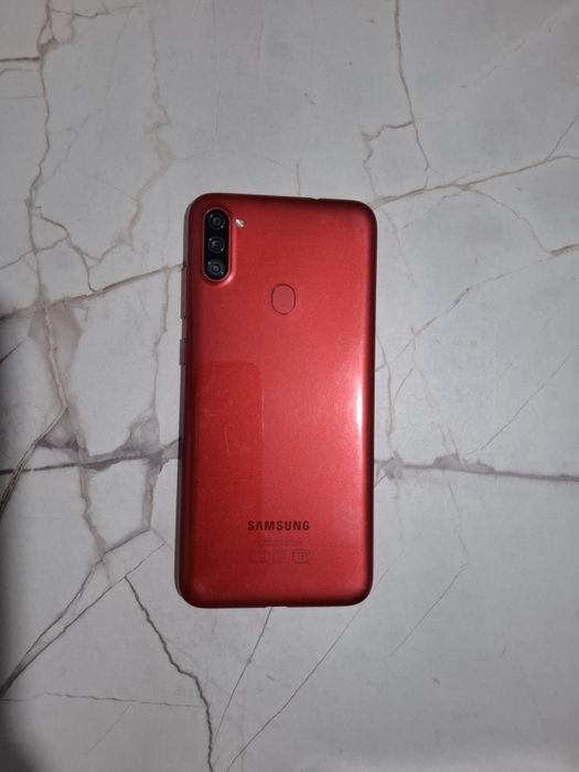 Samsung Galaxy A11, 2/32 ГБ.
