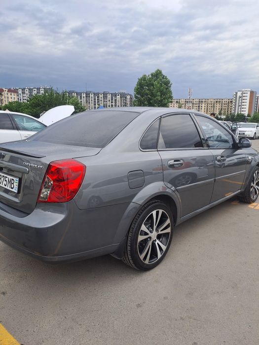 Ласетти 2013.    1.6 автомат нахт ва вариантга