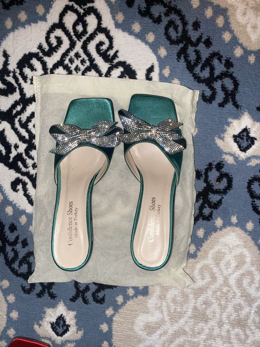 Тапочки на каблуках