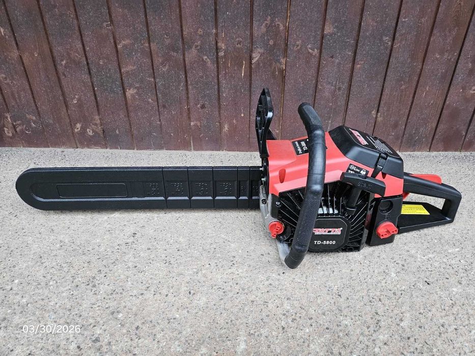 Drujba (motofierastrau) cu lant pe benzina Tatta TD-5800, 3.54 CP